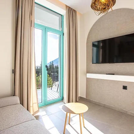 Santorini Dream 1 Bedroom W Parking, Kitchen, Sea Sunset View - Drymades Apartmán Dhërmi