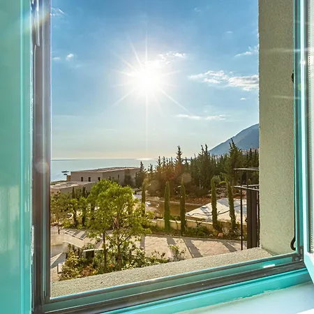 Santorini Dream 1 Bedroom W Parking, Kitchen, Sea Sunset View - Drymades Apartment *